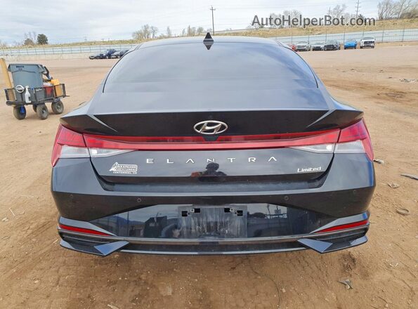 KMHLP4AG4PU371575 2023 HYUNDAI ELANTRA Черный Вид сзади