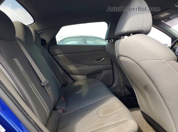 KMHLS4AG9PU426567 2023 HYUNDAI ELANTRA Blue Widok tylnych siedzeń