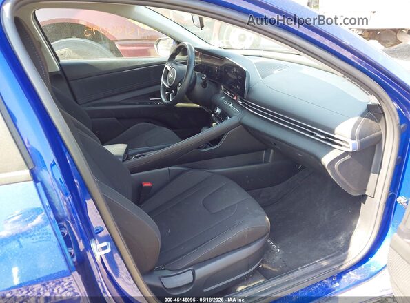 KMHLS4AGXPU596775 2023 HYUNDAI ELANTRA Blue Widok wnętrza z przodu