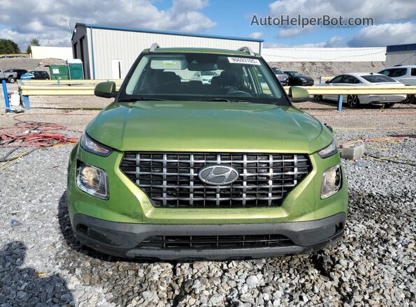 KMHRC8A31MU075516 2021 HYUNDAI VENUE Green Widok z przodu