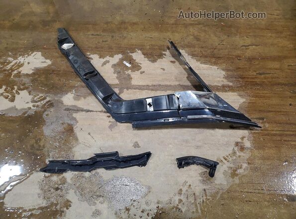 KMHRC8A34PU228832 2023 HYUNDAI VENUE Зеленый Вид наклейки с VIN-кодом