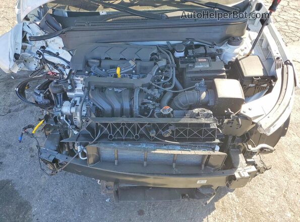 KMHRC8A39TU425232 2026 HYUNDAI VENUE White Widok komory silnika