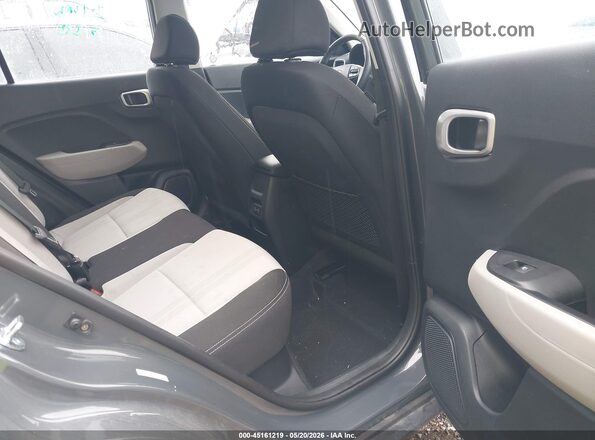 KMHRC8A3XSU392000 2025 HYUNDAI VENUE Серый Вид наклейки с VIN-кодом