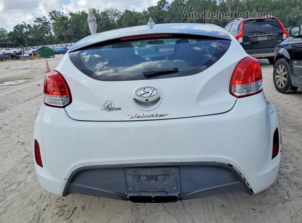 KMHTC6AD0HU308522 2017 HYUNDAI VELOSTER White Widok z tyłu