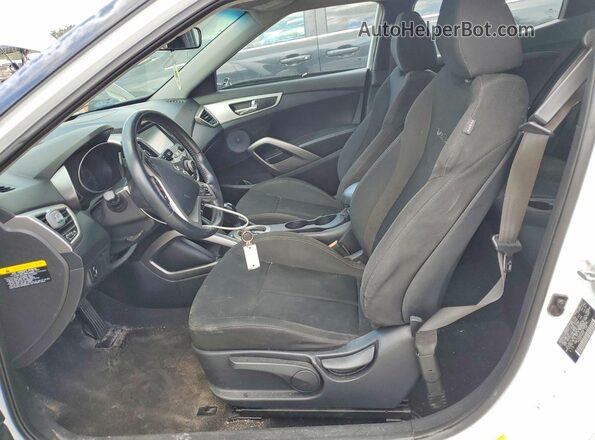 KMHTC6AD0HU308522 2017 HYUNDAI VELOSTER White Widok wnętrza z przodu