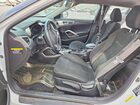 2017 Hyundai Veloster Белый vin: KMHTC6AD2HU305492