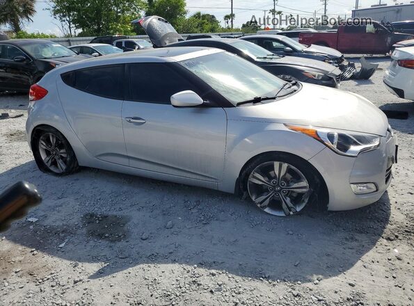 KMHTC6AD2HU317626 2017 HYUNDAI VELOSTER Silver Delantero derecho