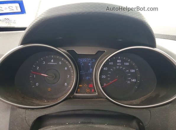 KMHTC6AD3GU283453 2016 HYUNDAI VELOSTER Silver ხელსაწყოთა პანელის ხედი