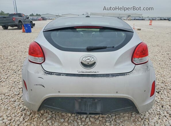 KMHTC6AD3GU283453 2016 HYUNDAI VELOSTER Silver უკანა ხედი