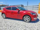 2017 Hyundai Veloster Base Red vin: KMHTC6AD3HU305646