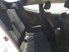2017 Hyundai Veloster Base Белый vin: KMHTC6AD5HU314865