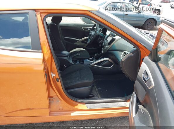 KMHTC6AD6GU297220 2016 HYUNDAI VELOSTER Orange Widok wnętrza z przodu