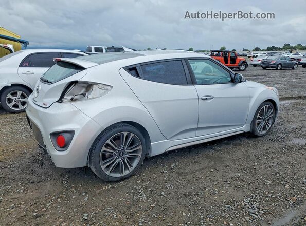 KMHTC6AE5HU313465 2017 HYUNDAI VELOSTER Серебряный Задняя правая четверть