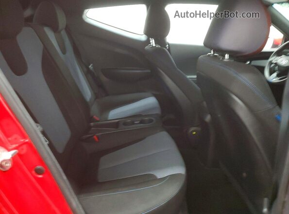 KMHTG6AF7KU017304 2019 HYUNDAI VELOSTER Red უკანა სავარძლების ხედი