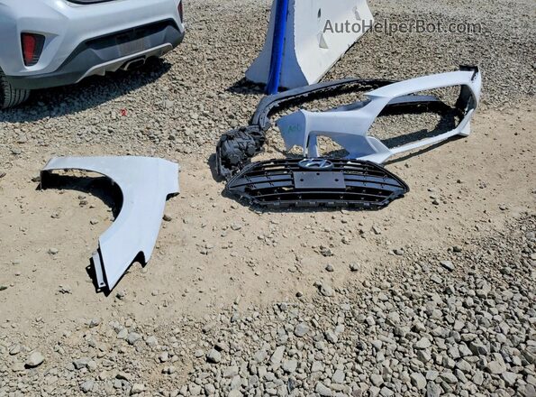 KMHTG6AF9KU007521 2019 HYUNDAI VELOSTER Белый Вид подкапотного пространства