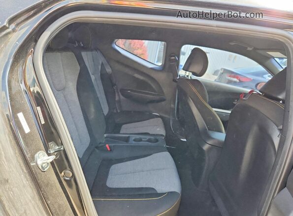 KMHTH6AB7LU021736 2020 HYUNDAI VELOSTER Black Vista de los asientos traseros
