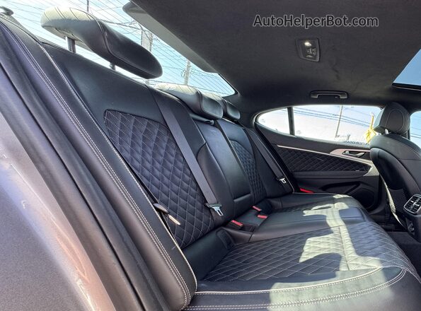 KMTG34LE6LU053532 2020 GENESIS G70 Gray Vista de los asientos traseros