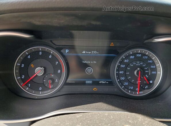 KMTG54LE2KU019774 2019 GENESIS G70 Серый Вид щитка приборов