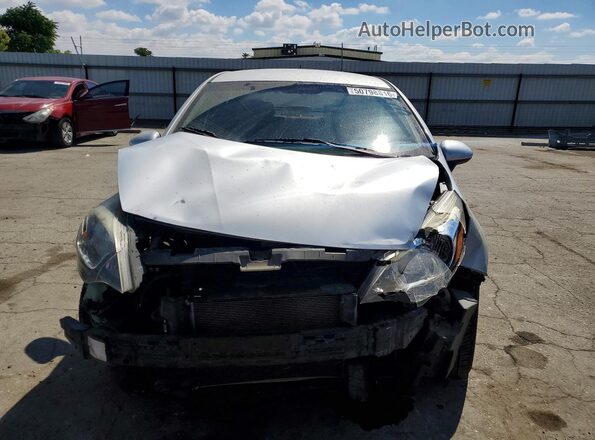 KNADM4A37G6540665 2016 KIA RIO Silver Front view