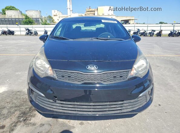 KNADM4A3XH6014886 2017 KIA RIO Черный Вид спереди