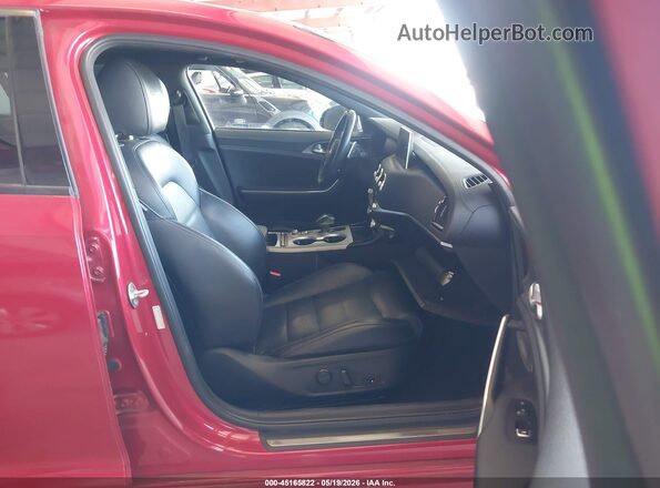 KNAE55LC6J6010909 2018 KIA STINGER Красный Вид салона спереди