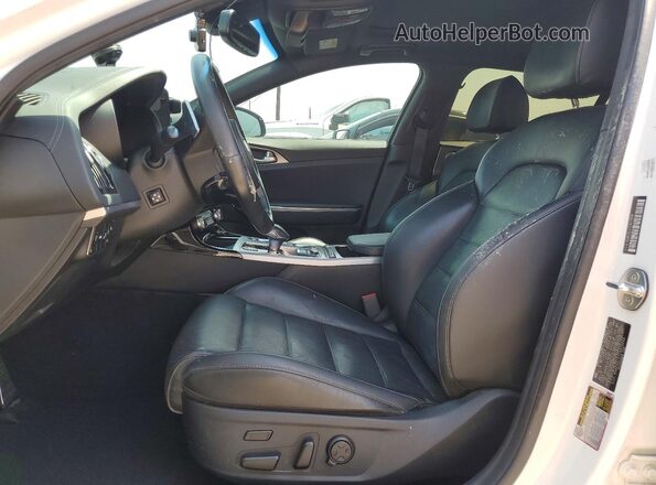KNAE55LC7L6073696 2020 KIA STINGER Белый Вид салона спереди