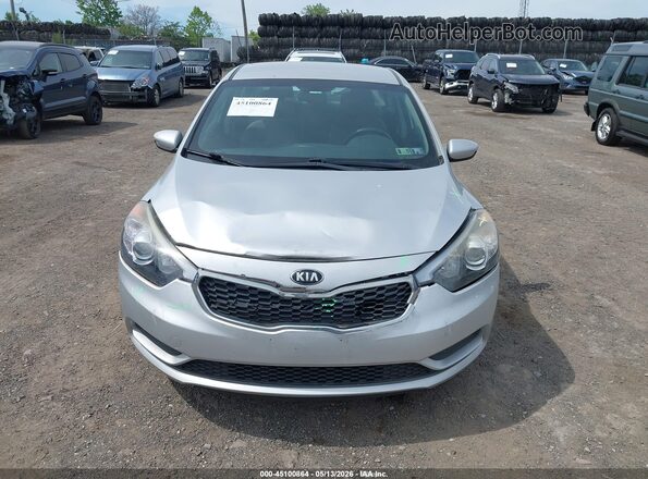 KNAFK4A67G5527901 2016 KIA FORTE Серебряный Вид спереди