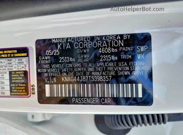 KNAG44J87T5398357 2026 KIA K5 Белый Вид подкапотного пространства