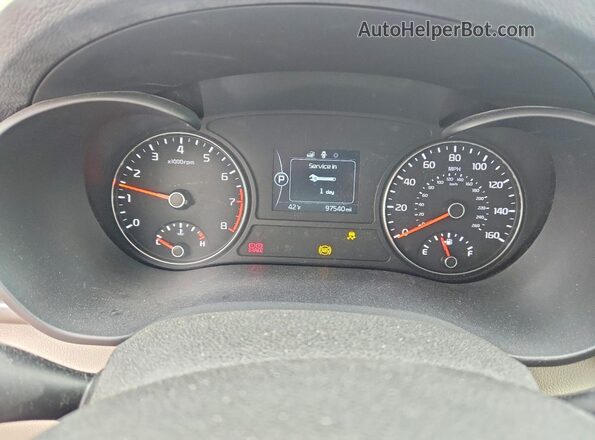 KNAGT4L3XG5081683 2016 KIA OPTIMA Белый Вид щитка приборов