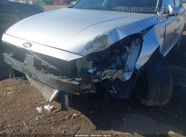 KNALC4J12H5059677 2017 KIA CADENZA Серебряный Вид спереди