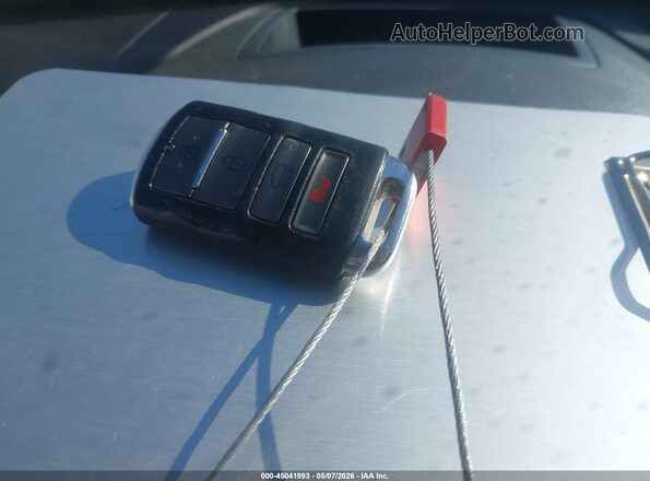 KNALC4J12H5059677 2017 KIA CADENZA Серебряный Вид панели приборов