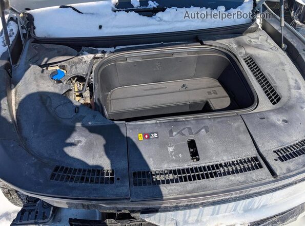 KNDAEFS55S6053407 2025 KIA EV9 Silver უკანა სალონის ხედი
