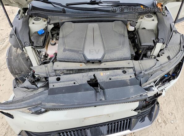 KNDC3DLC6R5163835 2024 KIA EV6 Серый Вид подкапотного пространства