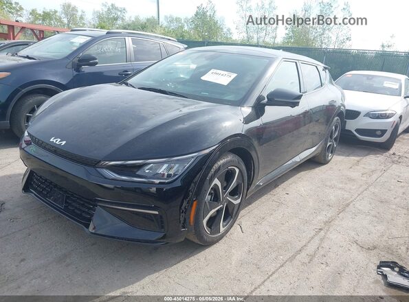 KNDC4DLC7R5224431 2024 KIA EV6 Черный Передняя левая четверть