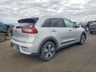 2017 Kia Niro Lx Серебряный vin: KNDCB3LC0H5044920