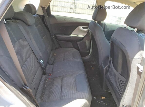 KNDCB3LC2L5369156 2020 KIA NIRO Серебряный Вид задних сидений