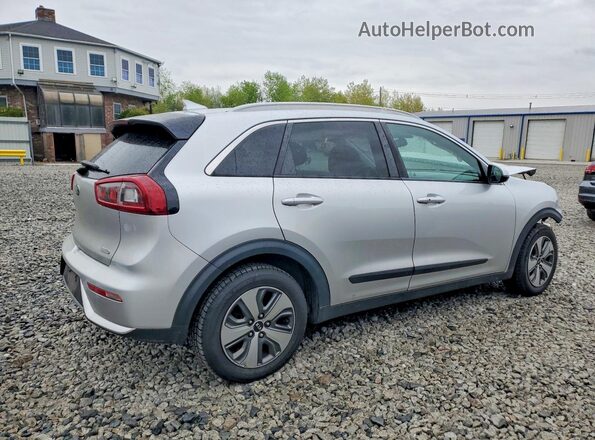 KNDCB3LC4J5161874 2018 KIA NIRO Silver Tył prawy