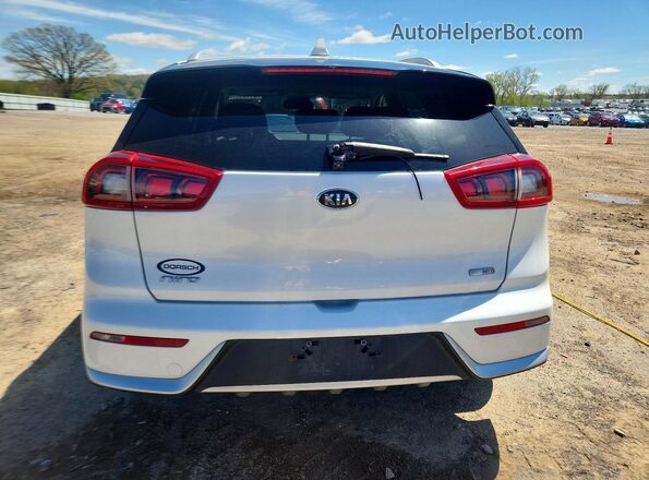 KNDCB3LC7K5221213 2019 KIA NIRO Белый Вид сзади