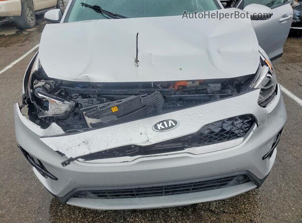 KNDCB3LC7L5374692 2020 KIA NIRO Серебряный Вид задней части салона
