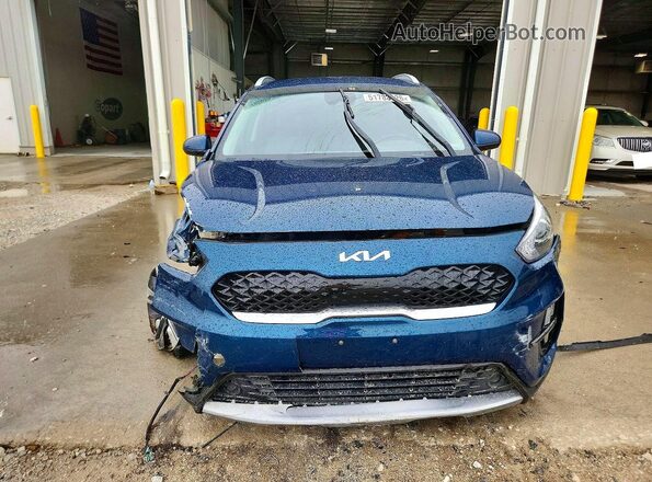 KNDCB3LC7N5533472 2022 KIA NIRO Синий Вид спереди