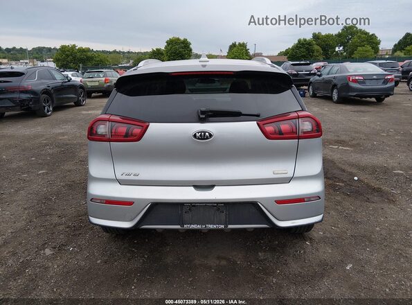 KNDCB3LC8J5125525 2018 KIA NIRO Серебряный 