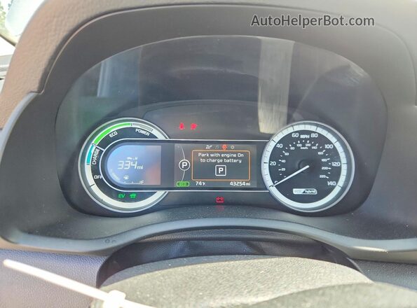 KNDCB3LC8K5351565 2019 KIA NIRO Серебряный Вид щитка приборов