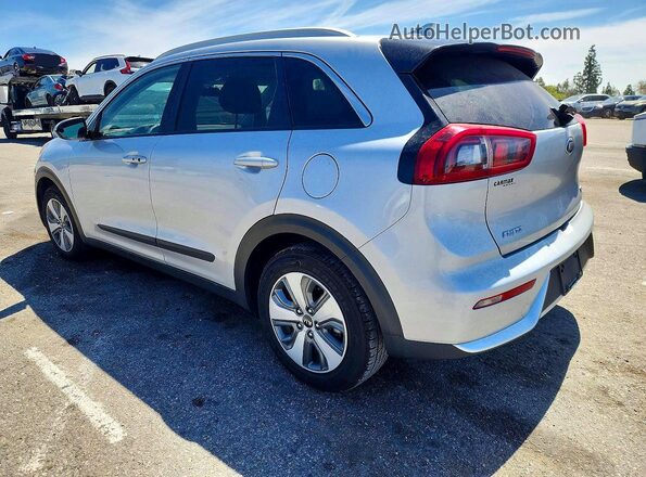 KNDCB3LC8K5351565 2019 KIA NIRO Серебряный Задняя левая четверть