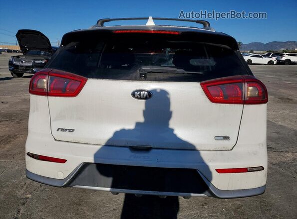 KNDCB3LCXK5256005 2019 KIA NIRO White Вид ззаду