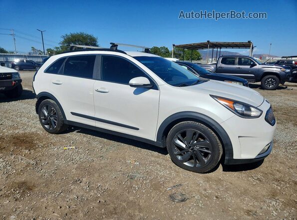 KNDCC3LC1H5055874 2017 KIA NIRO White Przód prawy