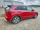 2017 Kia Niro Ex Red vin: KNDCC3LC2H5057911