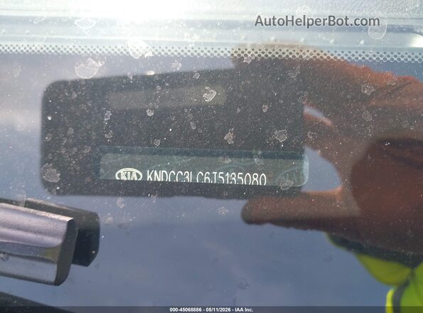 KNDCC3LC6J5135080 2018 KIA NIRO Серый 