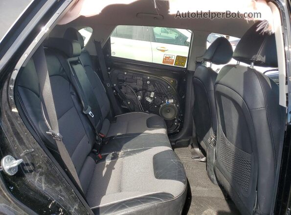 KNDCC3LG5N5153482 2022 KIA NIRO Black Rear interior view