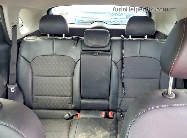 KNDCD3LD8N5497620 2022 KIA NIRO Gray Vista de los asientos traseros