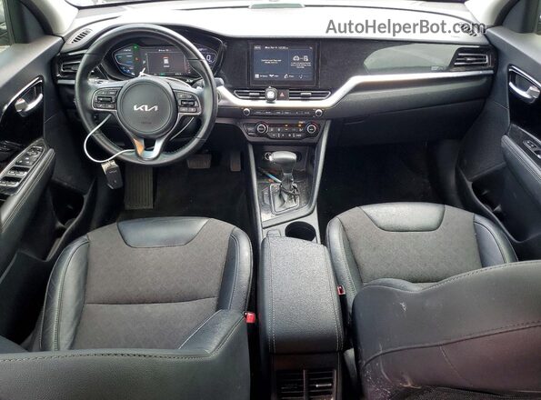 KNDCD3LD8N5497620 2022 KIA NIRO Gray Vista del salpicadero
